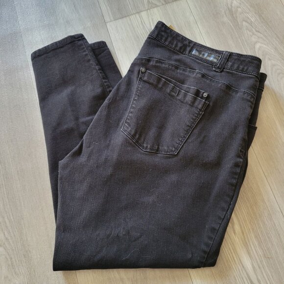 Democracy Womens Freedom Ankle Skimmer Jeans Size 18W Black Denim - Picture 1 of 5